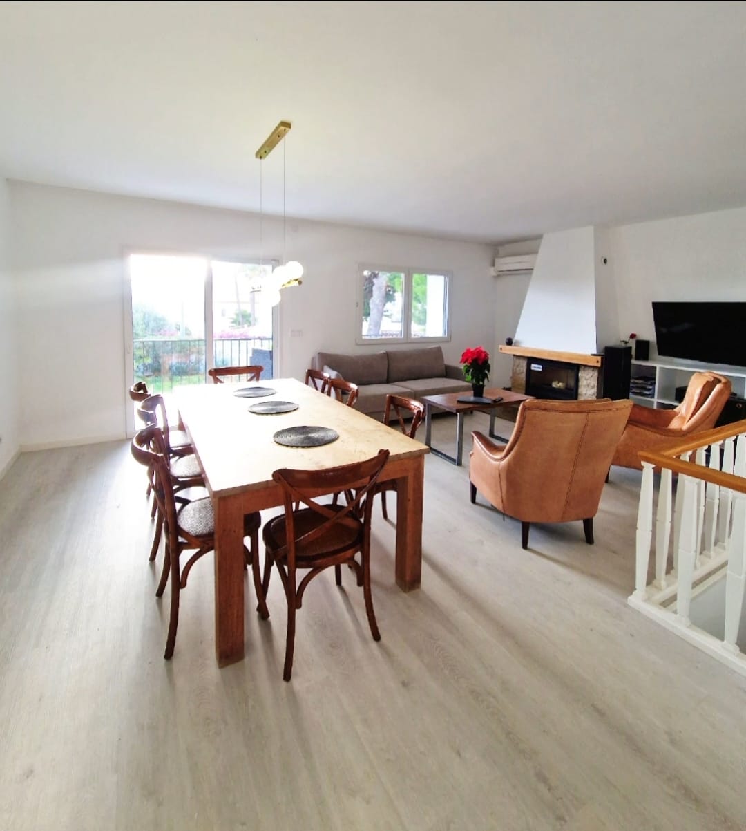 DP-02-ENJ-VI-00470-D-5 Villa for sale in Calpe