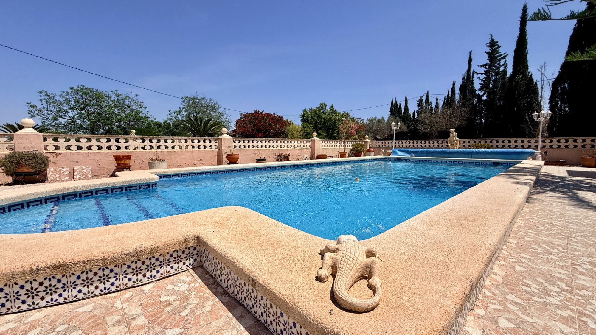 Villa for sale in Hondón de los Fráiles
