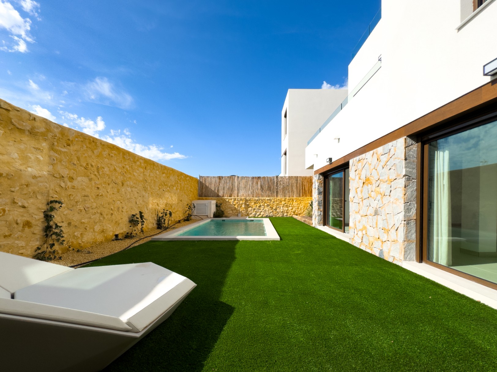 Villa for sale in Finestrat