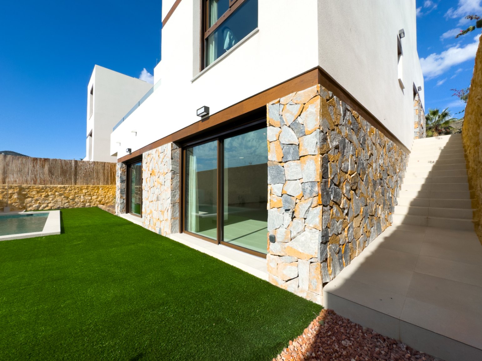 Villa for sale in Finestrat