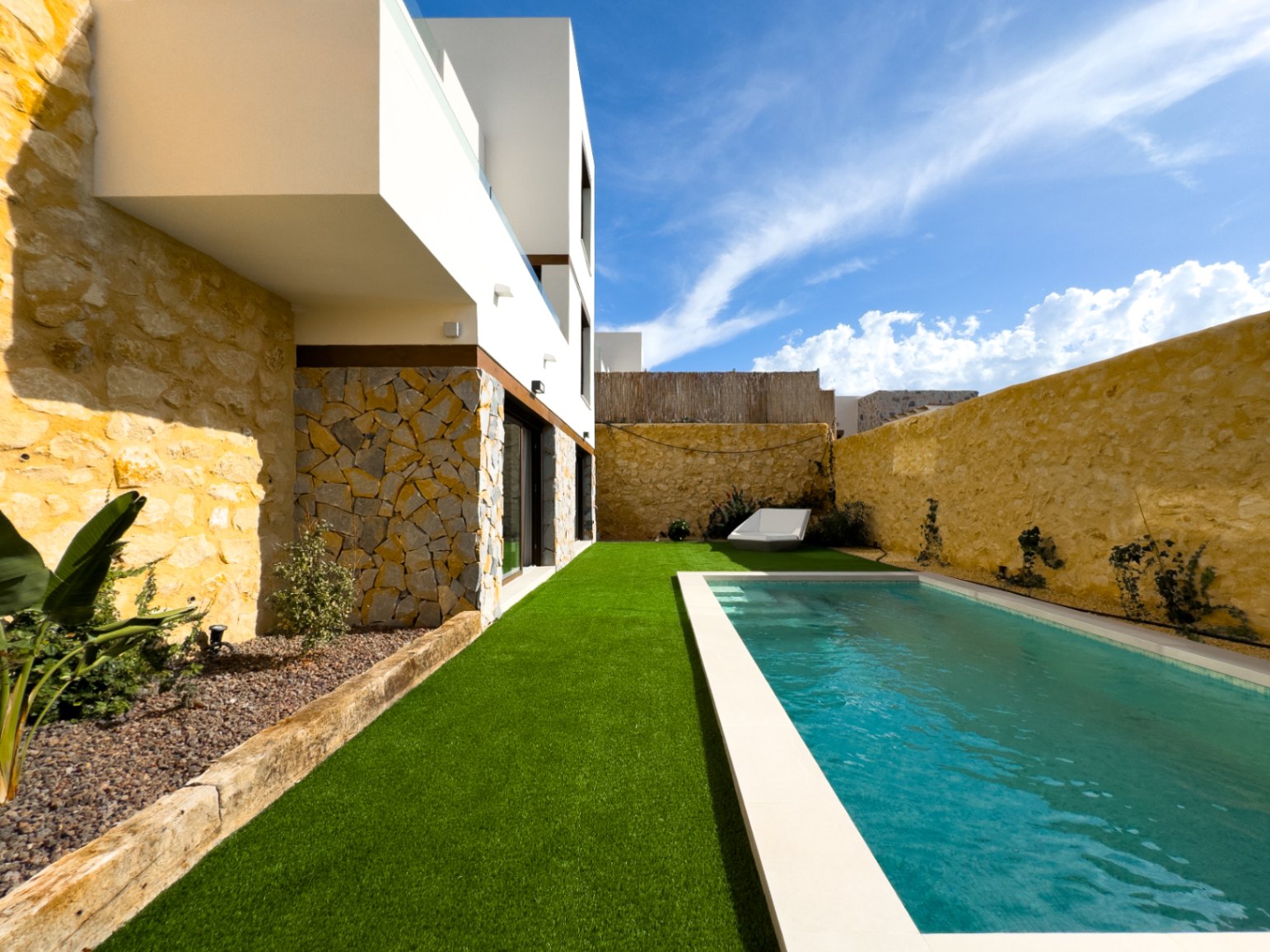 Villa for sale in Finestrat