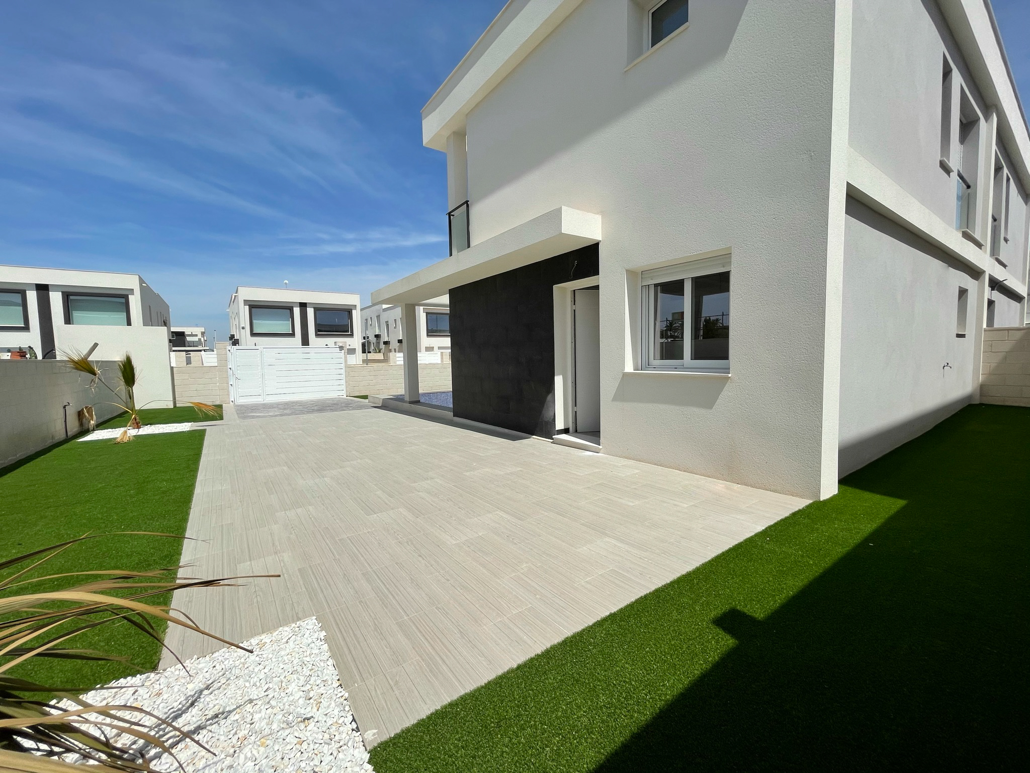 DP-100-52324606-01-18 New build Semi-detached for sale in Gran Alacant