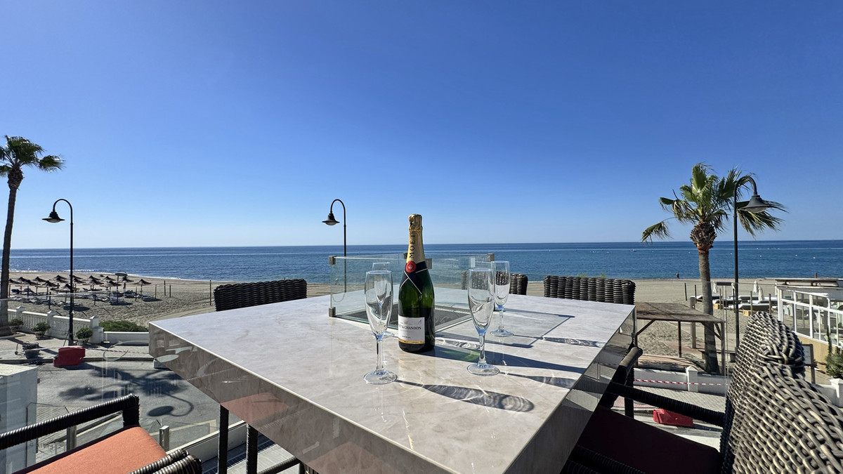 DP-12-R5445382-15 Commercial – Restaurant for sale in La Cala de Mijas