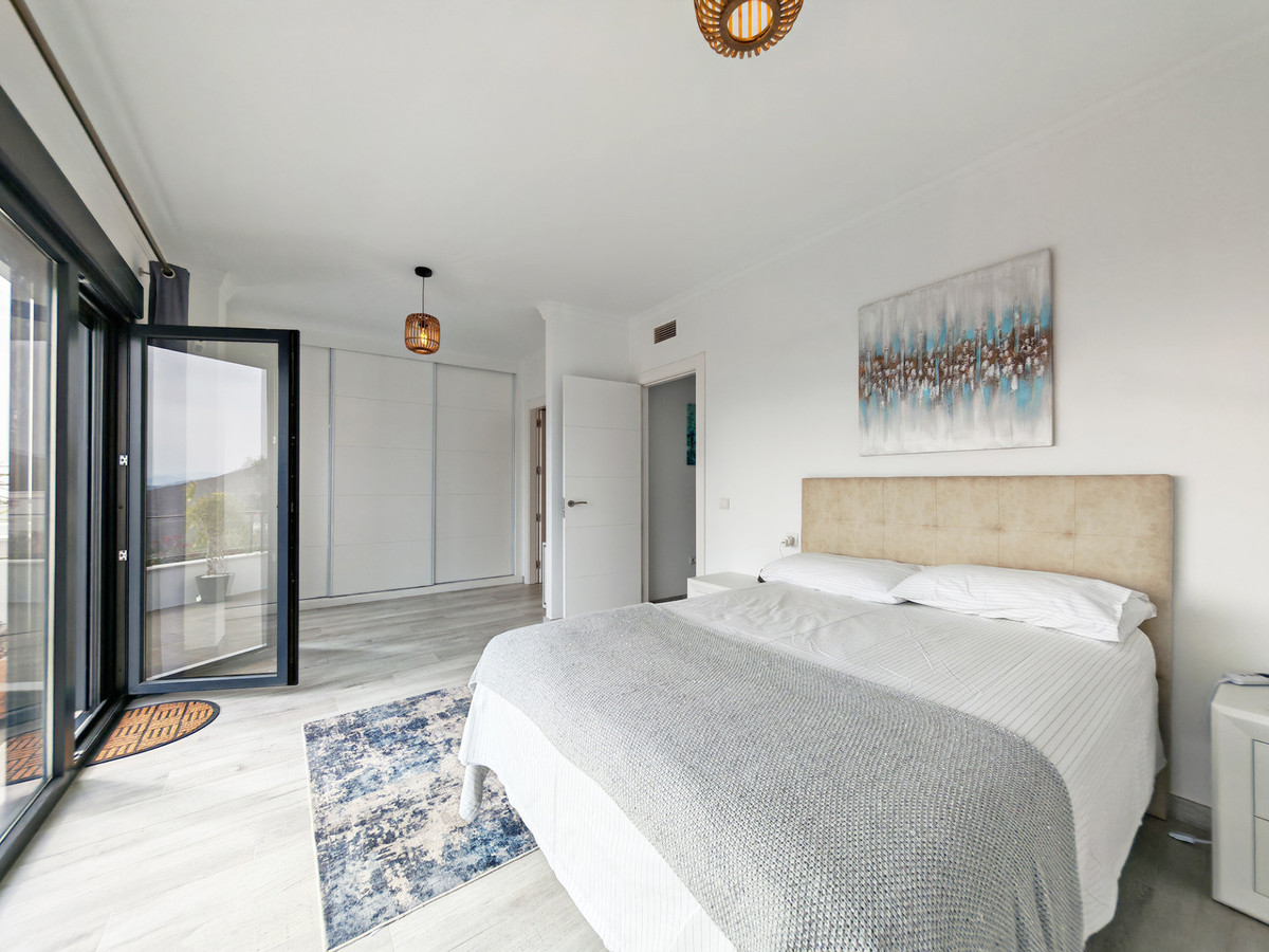 DP-12-R5447125-12 Townhouse for sale in Elviria