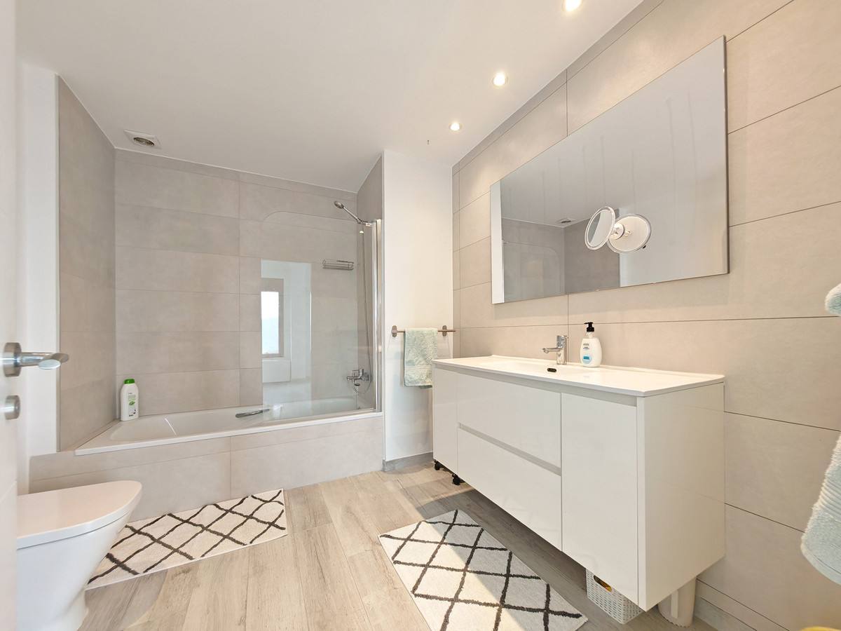 DP-12-R5447125-13 Townhouse for sale in Elviria