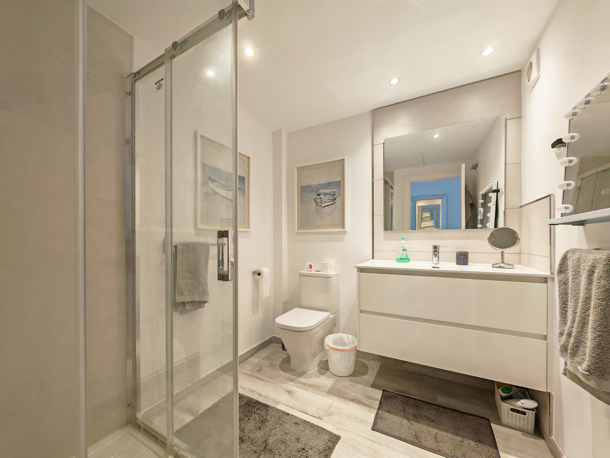 DP-12-R5447125-15 Townhouse for sale in Elviria