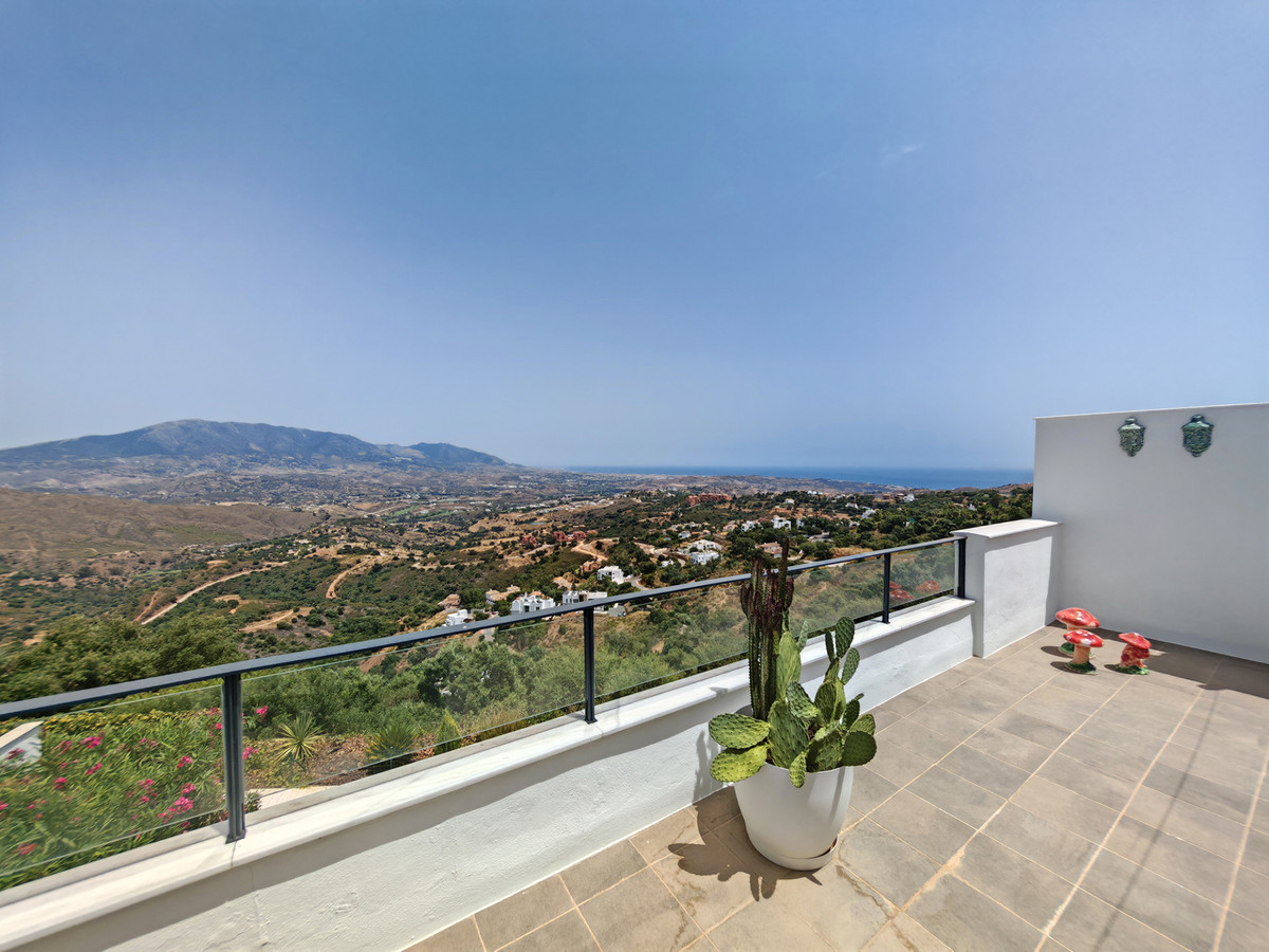 DP-12-R5447125-17 Townhouse for sale in Elviria