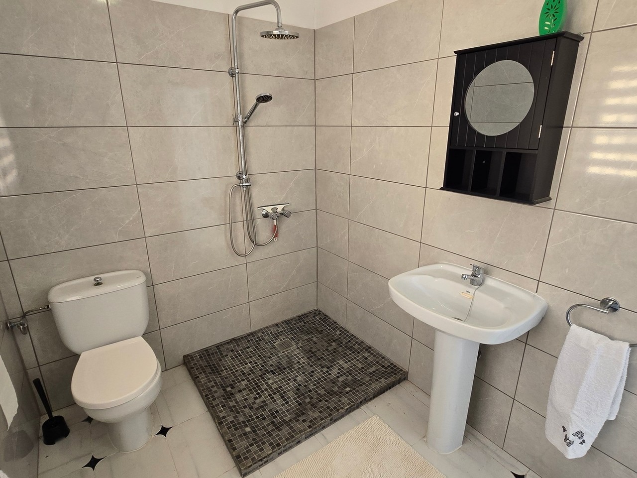 Villa for sale in Bedar