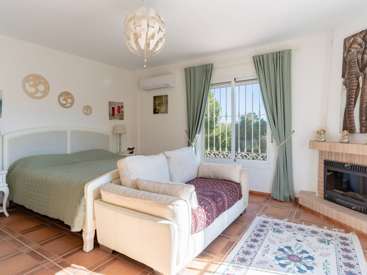 DP-17-E331-15 Villa for sale in Coin