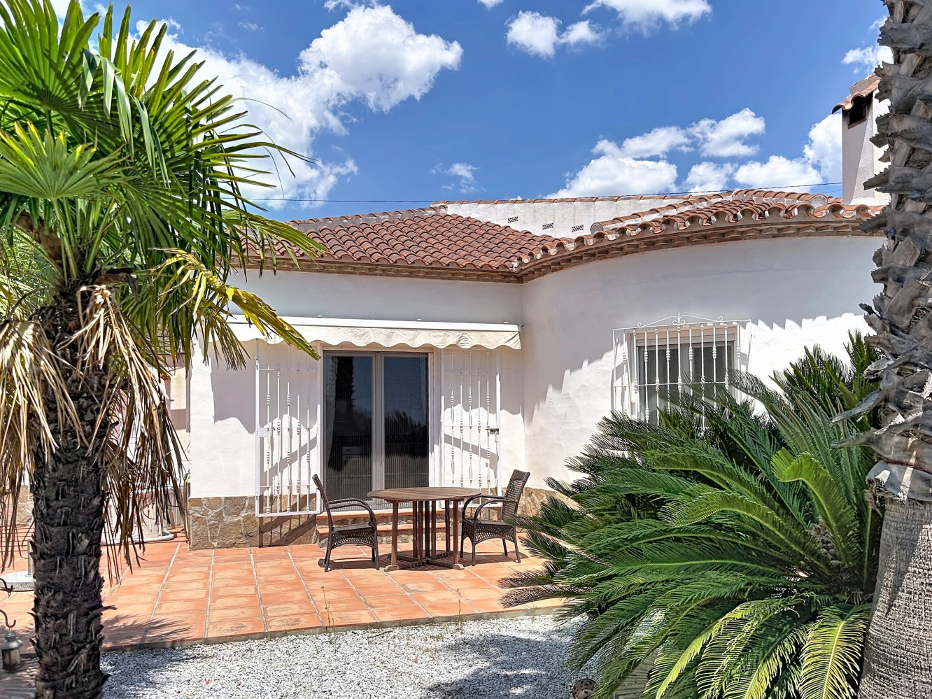 DP-26-6199-2 Villa for sale in Canillas de Albaida