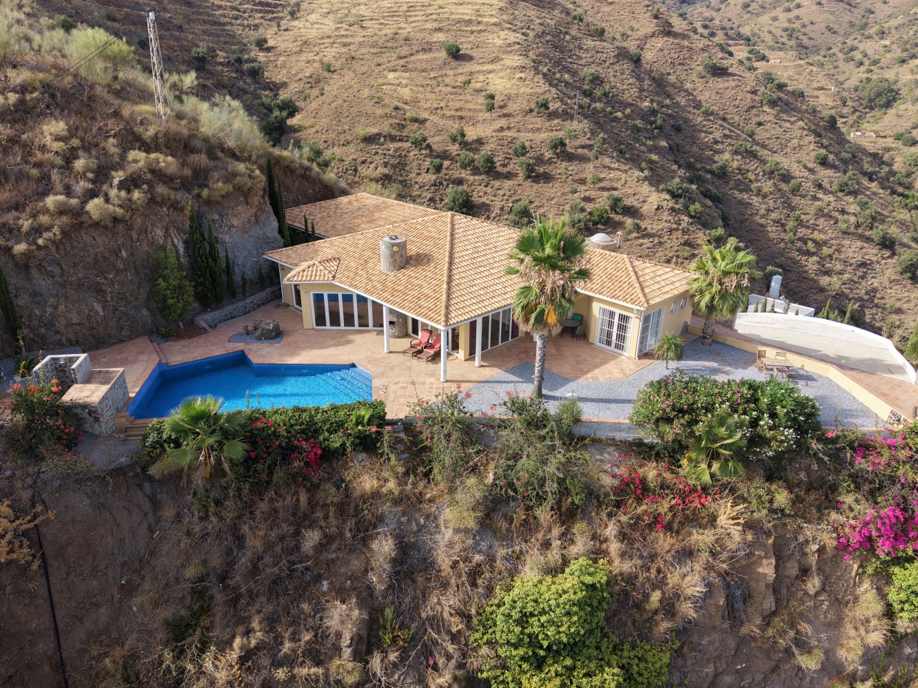 Villa for sale in Arenas