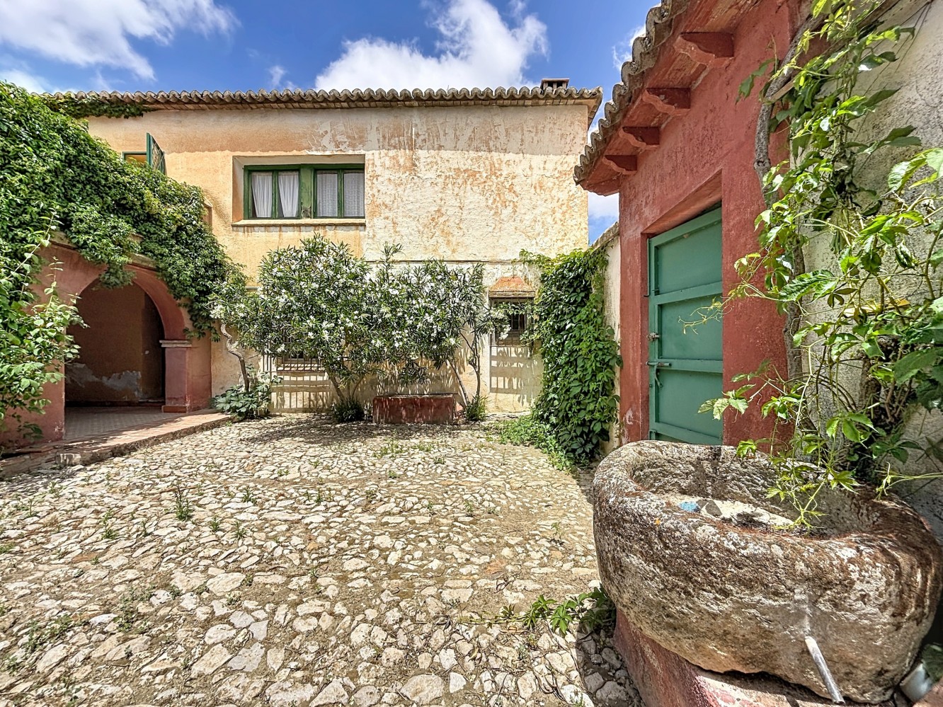 Finca for sale in Alhama de Granada