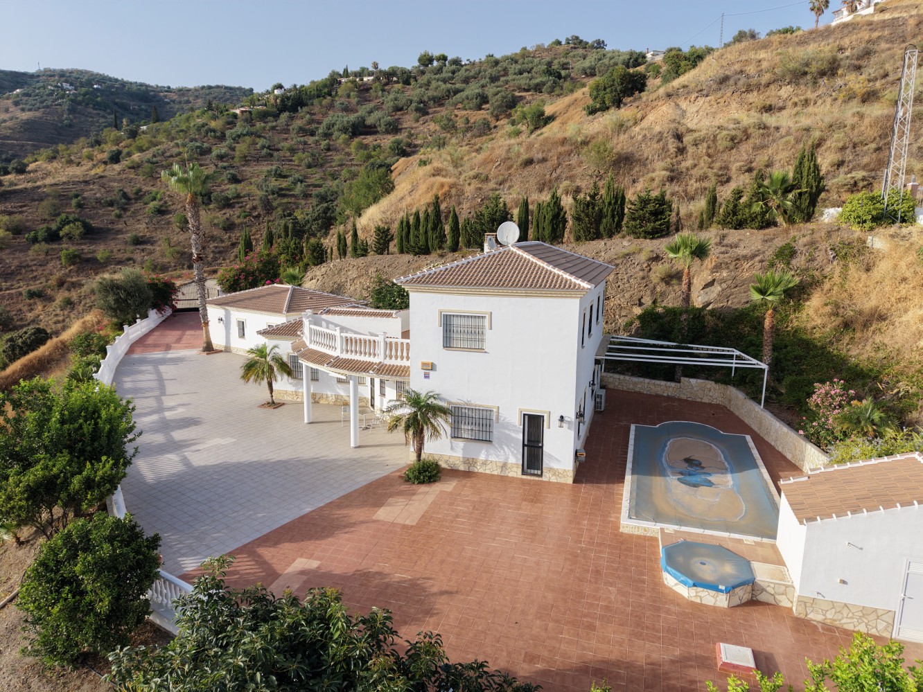 Villa for sale in Arenas