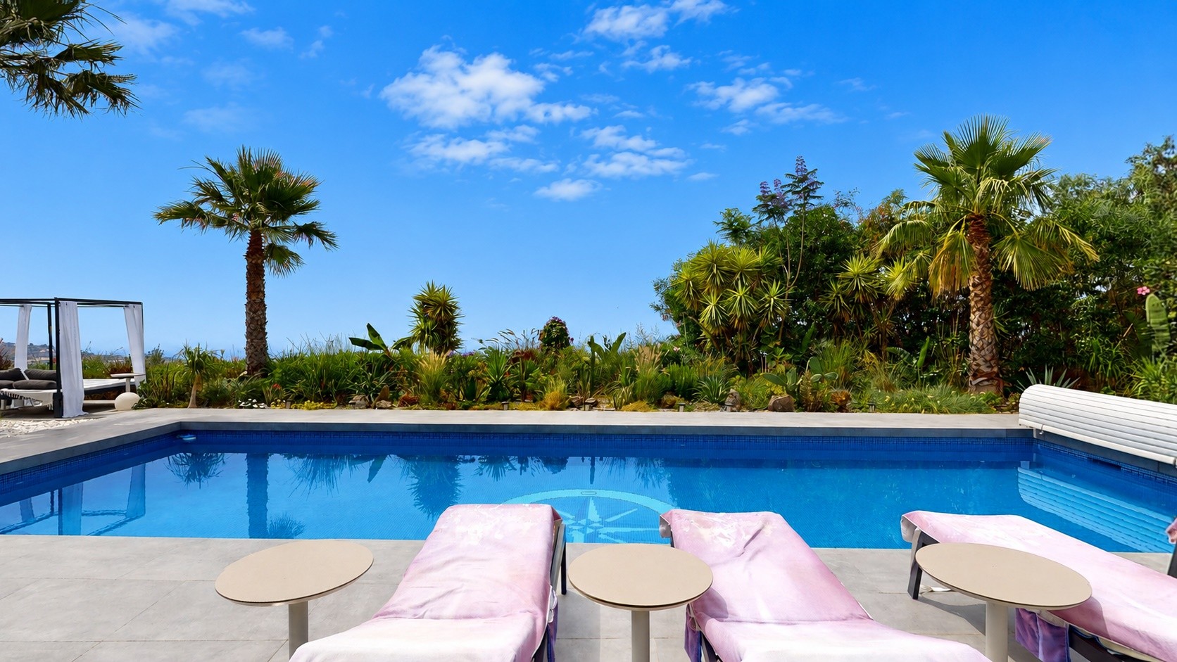 DP-26-6314-2 Villa for sale in Algarrobo