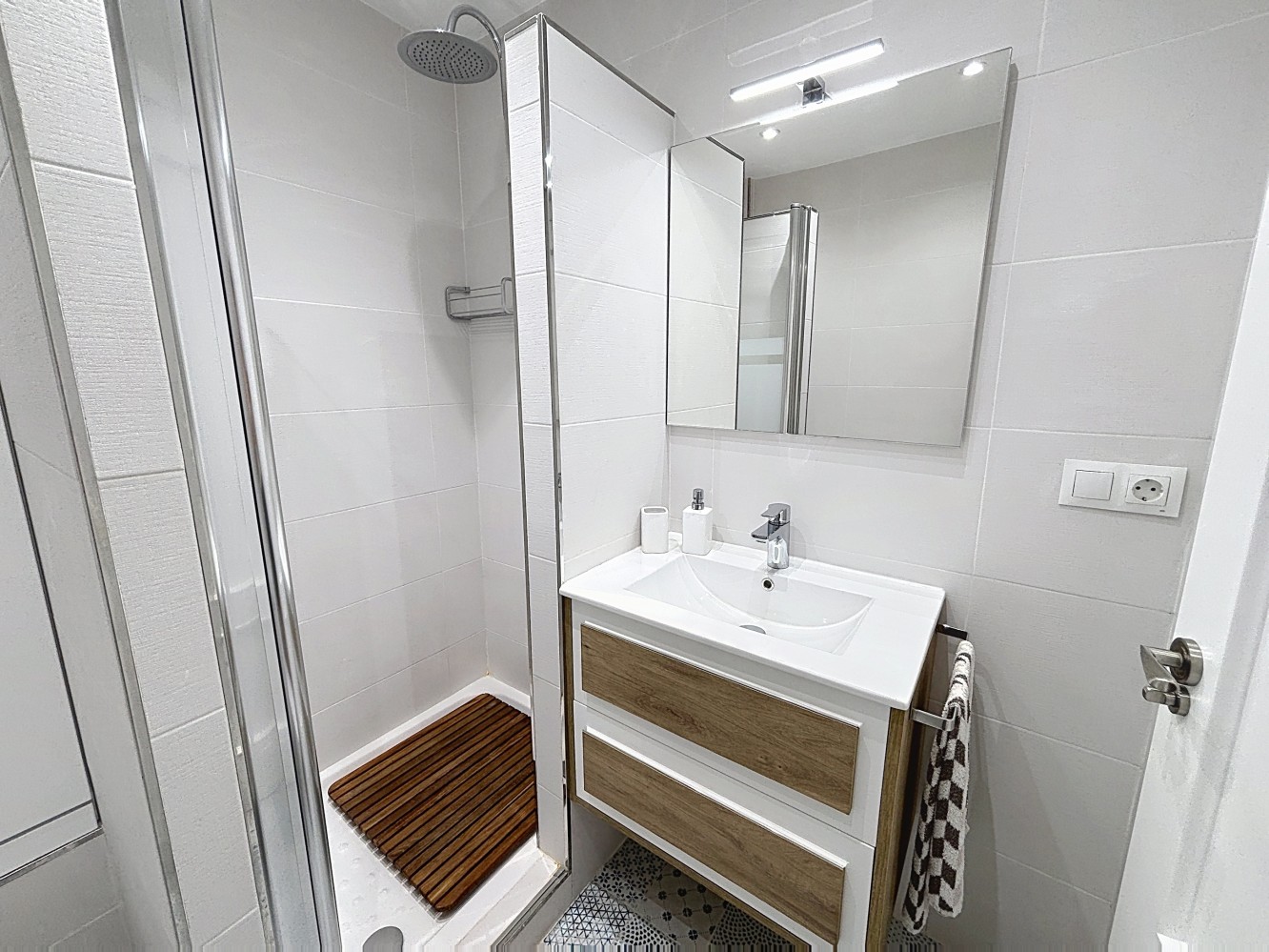 DP-26-6326-21 Apartment for sale in Algarrobo Costa