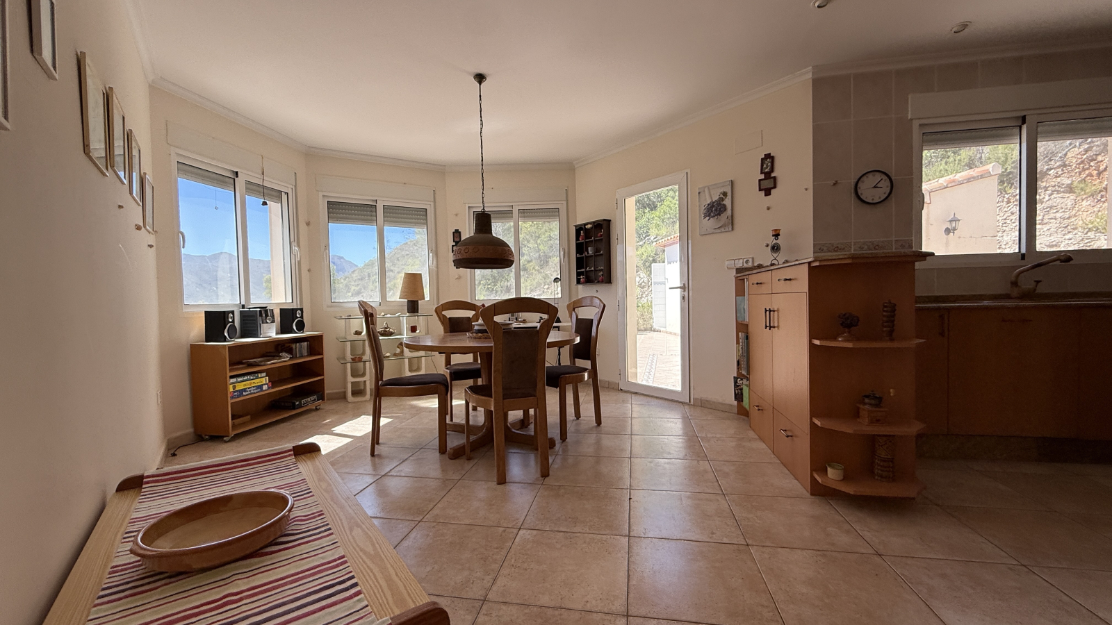 Villa for sale in Pego
