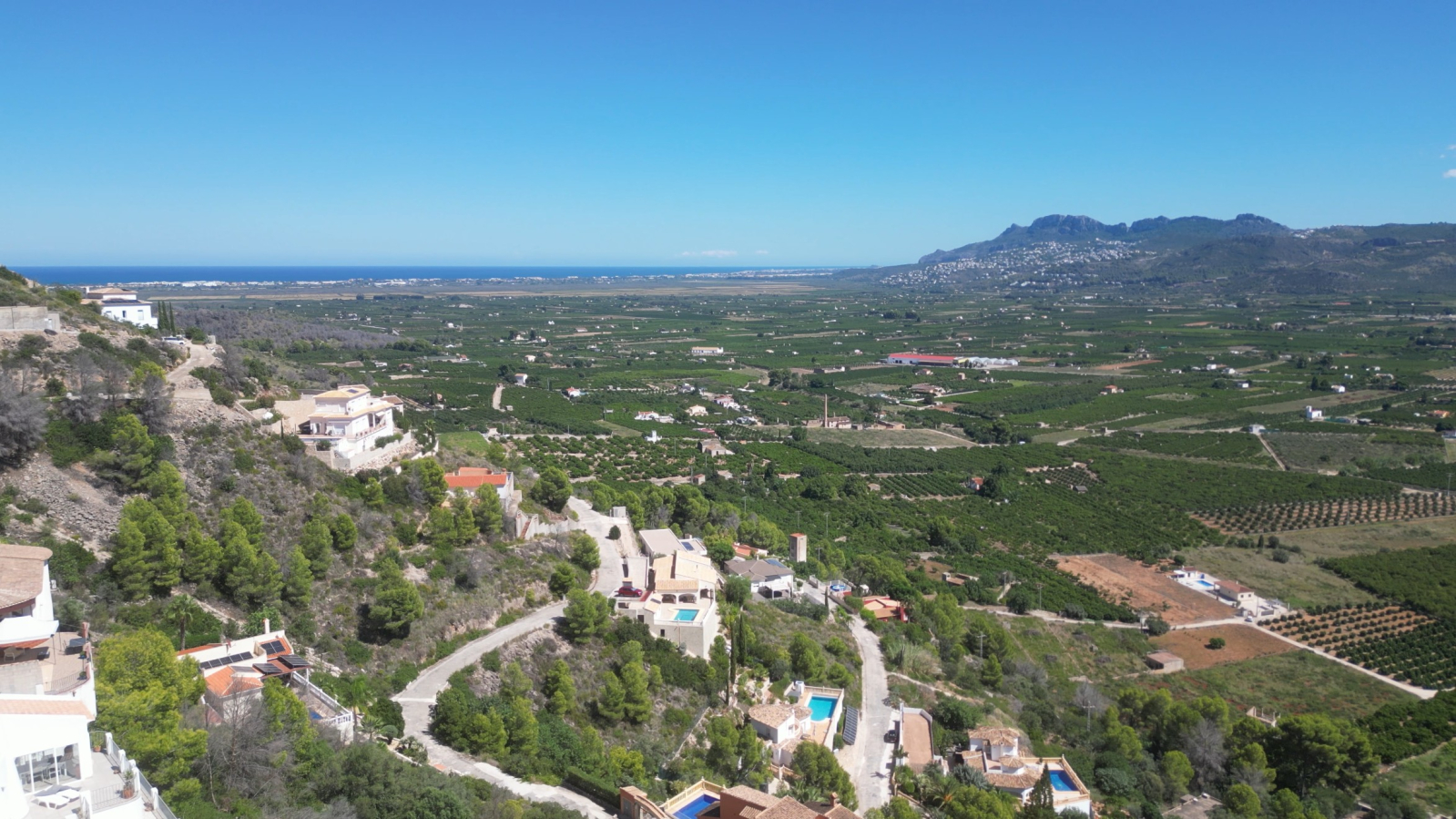 Villa for sale in Pego