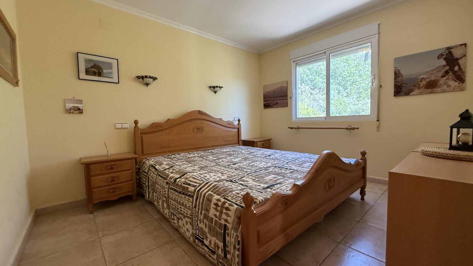 Villa for sale in Pego