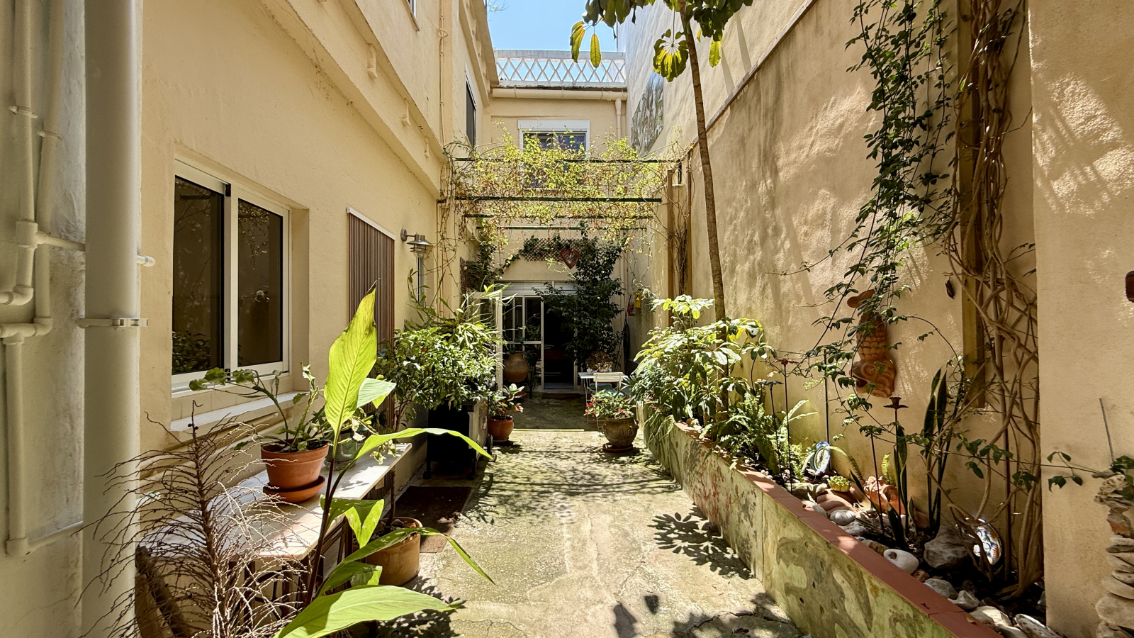 town house for sale in Pego