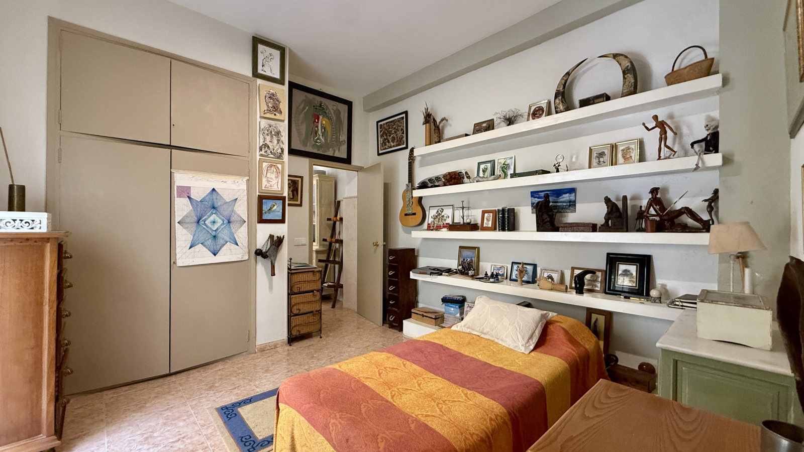 town house for sale in Pego