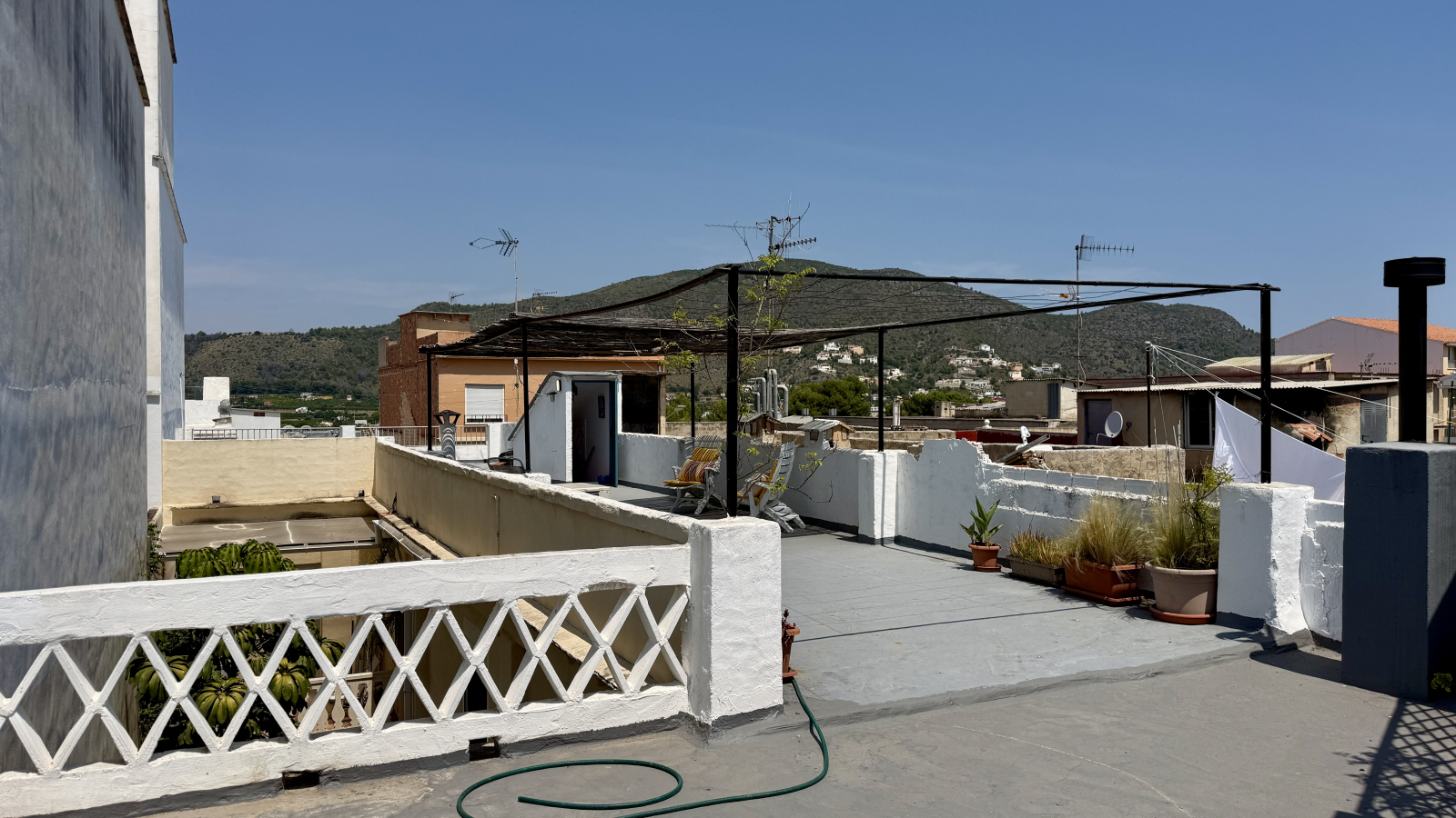 town house for sale in Pego