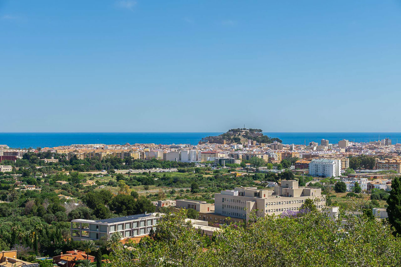 Apartment for sale in Denia