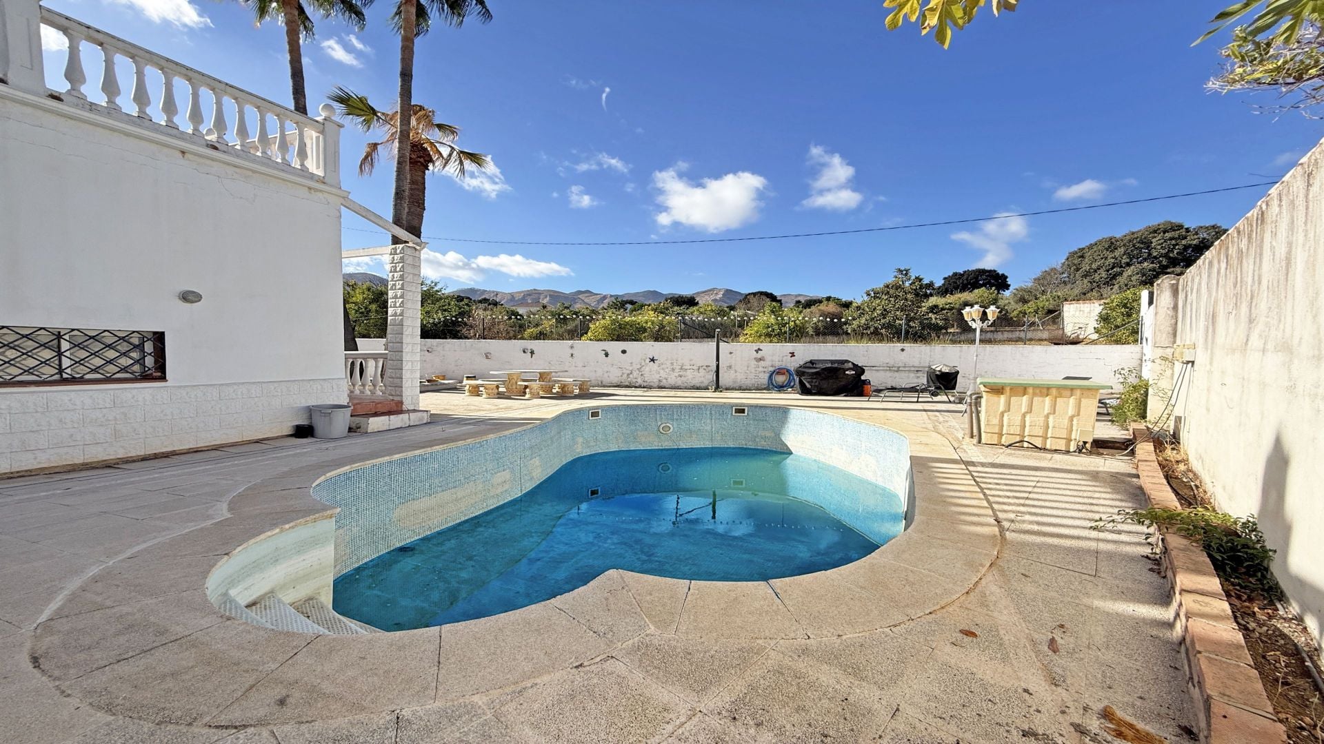 DP-52-F5202568-28 Finca for sale in Alhaurín de la Torre