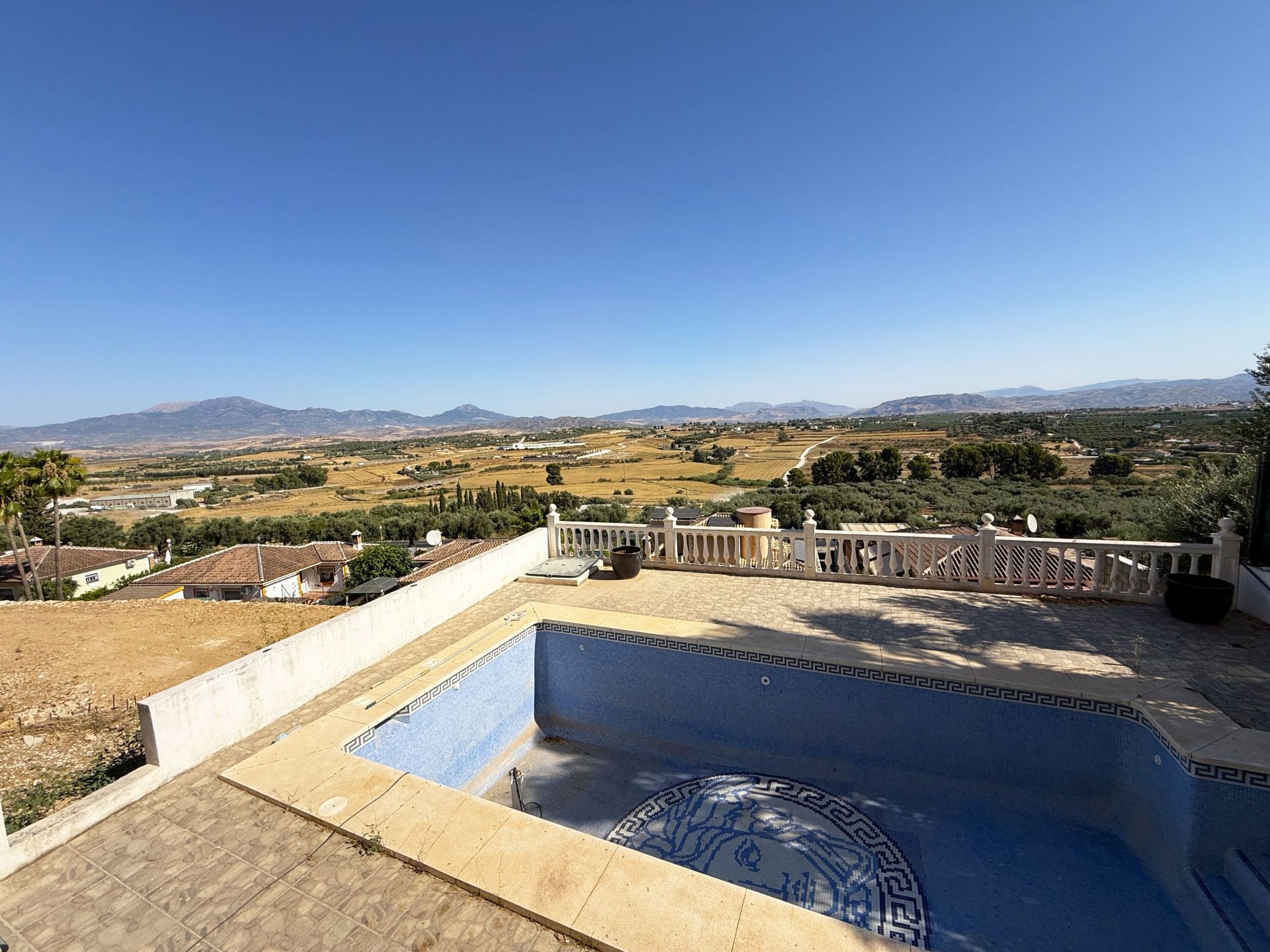 DP-52-V5433646-2 Villa for sale in Coín
