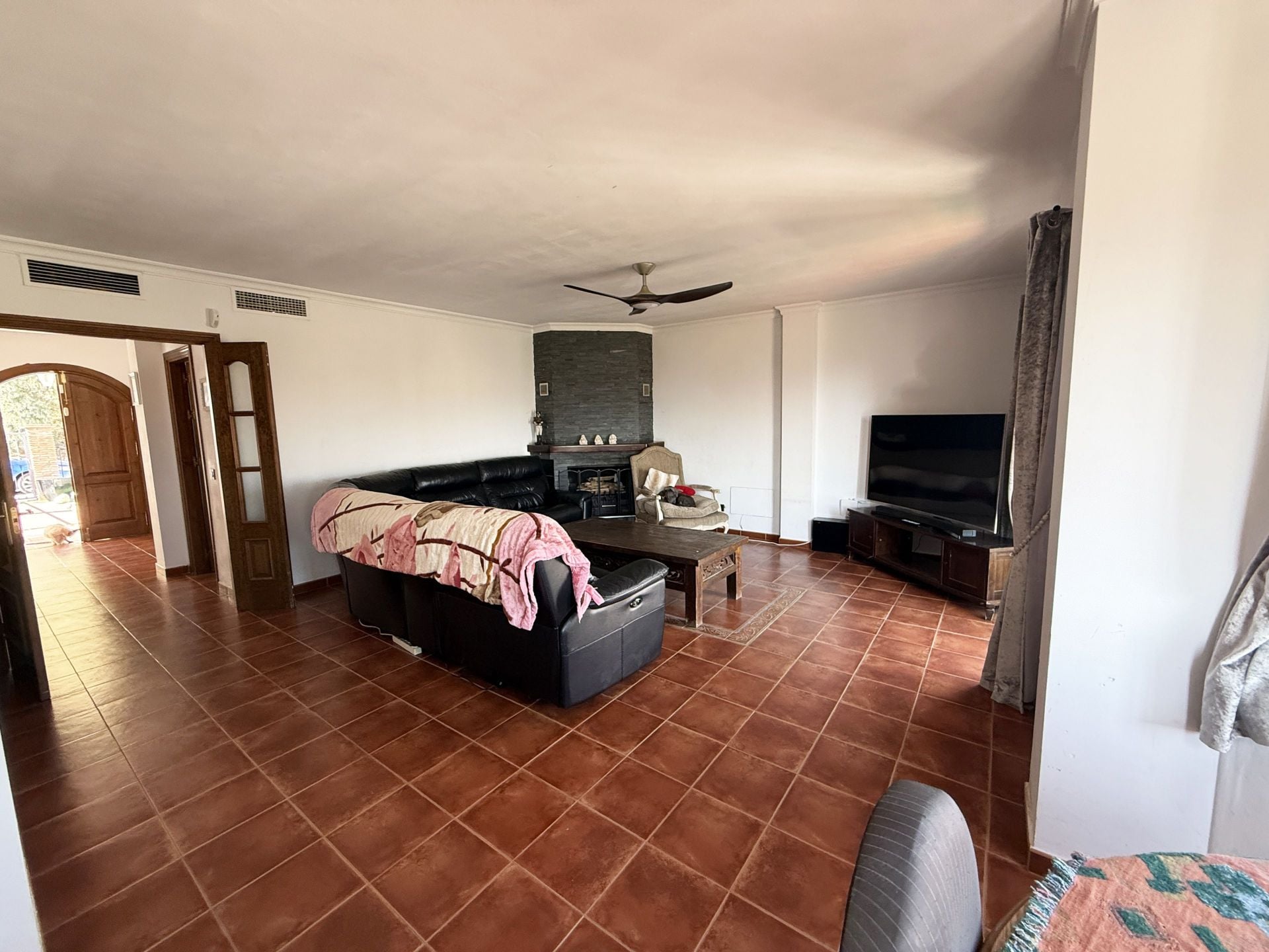 DP-52-V5433646-4 Villa for sale in Coín