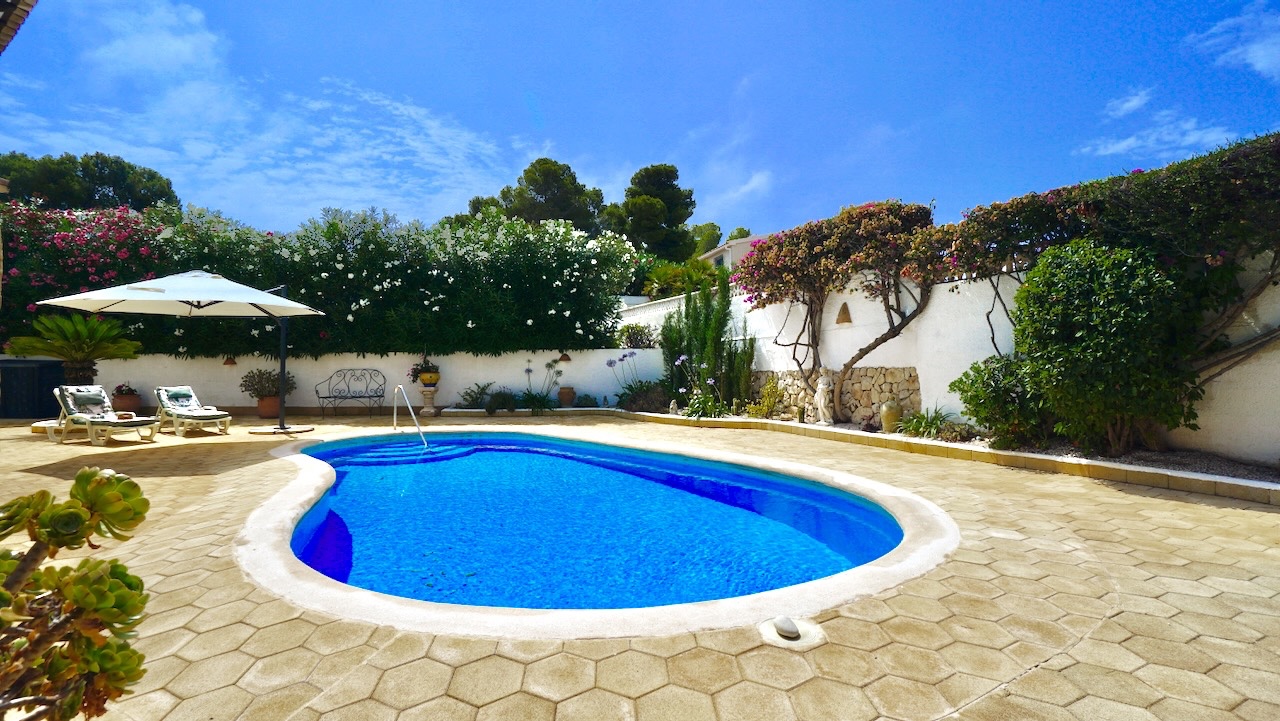 Villa for sale in Benissa