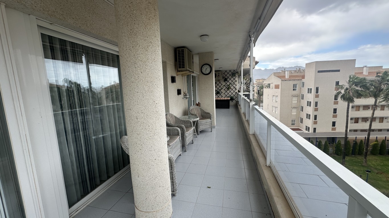 Apartment for sale in Albir