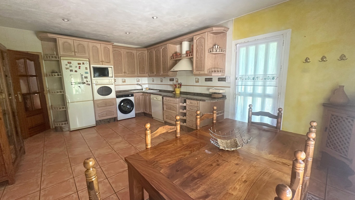 Villa for sale in Albir