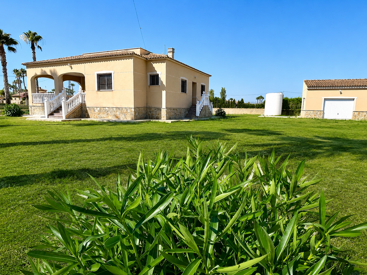 DP-75-SLS1600-1 Villa for sale in Catral