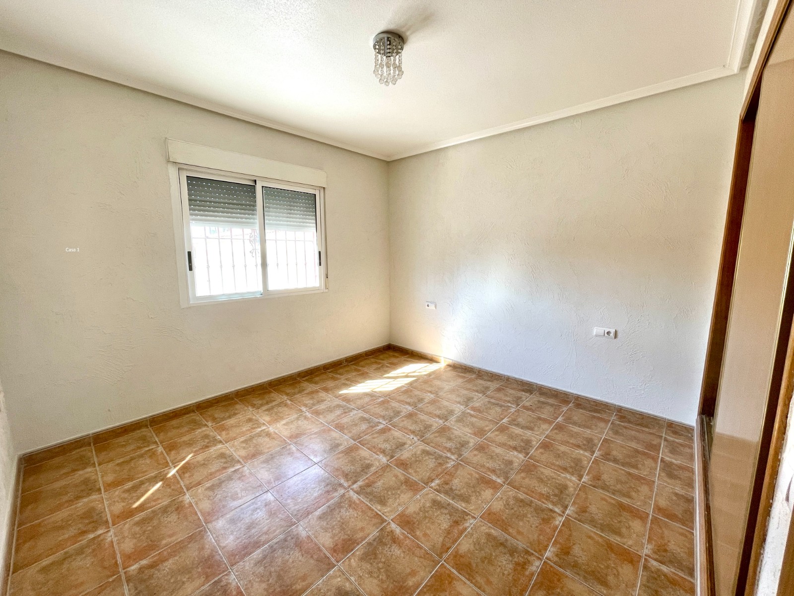 DP-75-SLS1600-14 Villa for sale in Catral