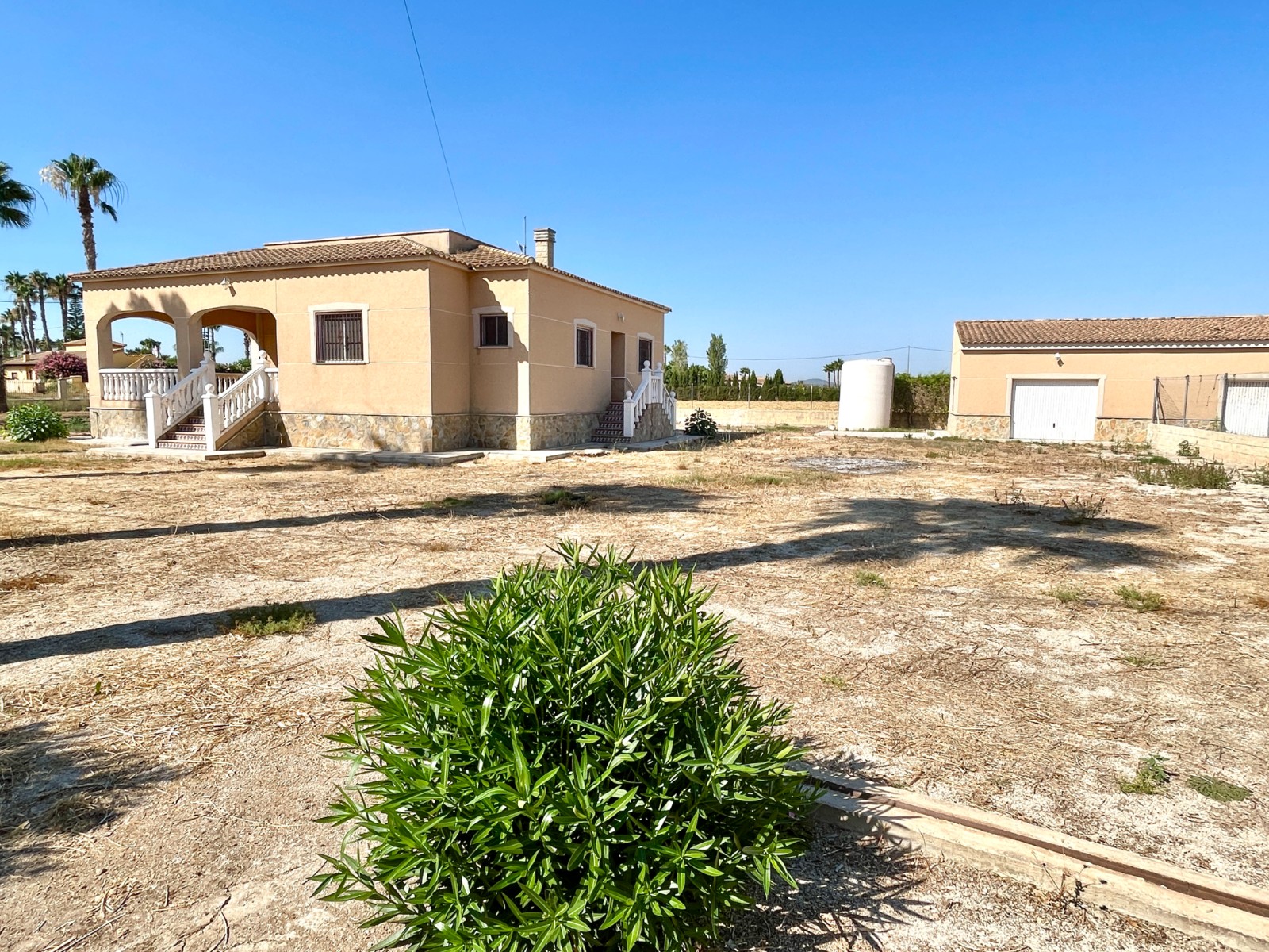 DP-75-SLS1600-17 Villa for sale in Catral