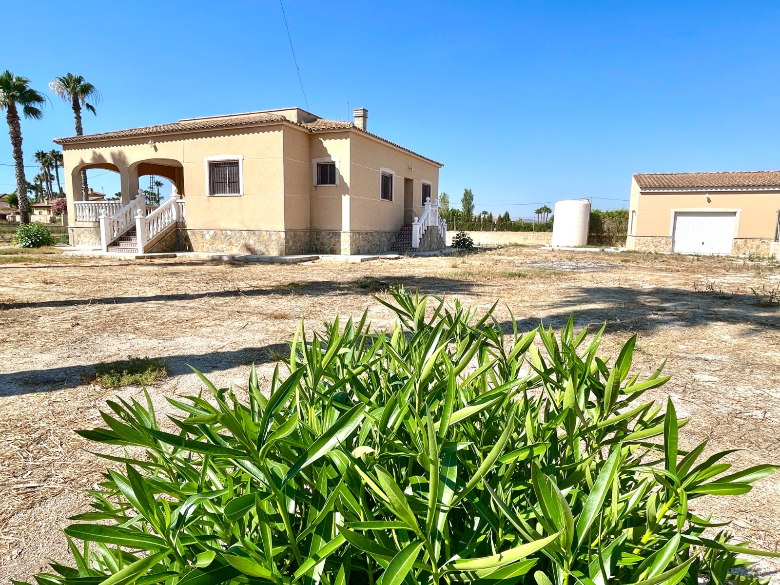 DP-75-SLS1600-18 Villa for sale in Catral