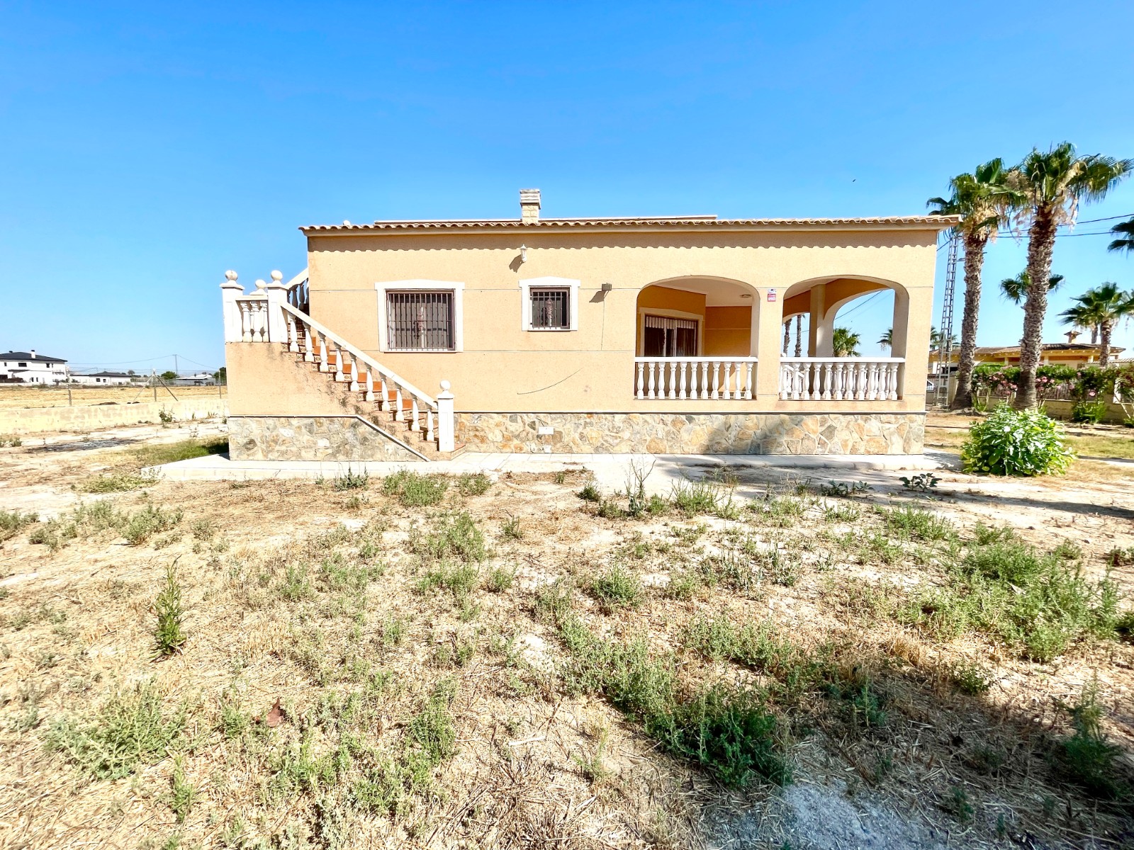 DP-75-SLS1600-23 Villa for sale in Catral