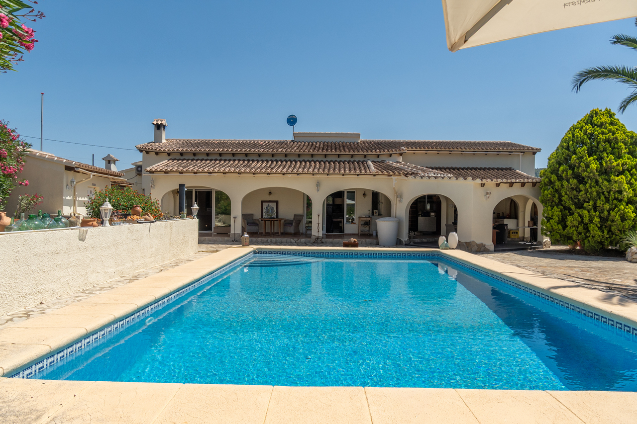 Villa for sale in Lliber