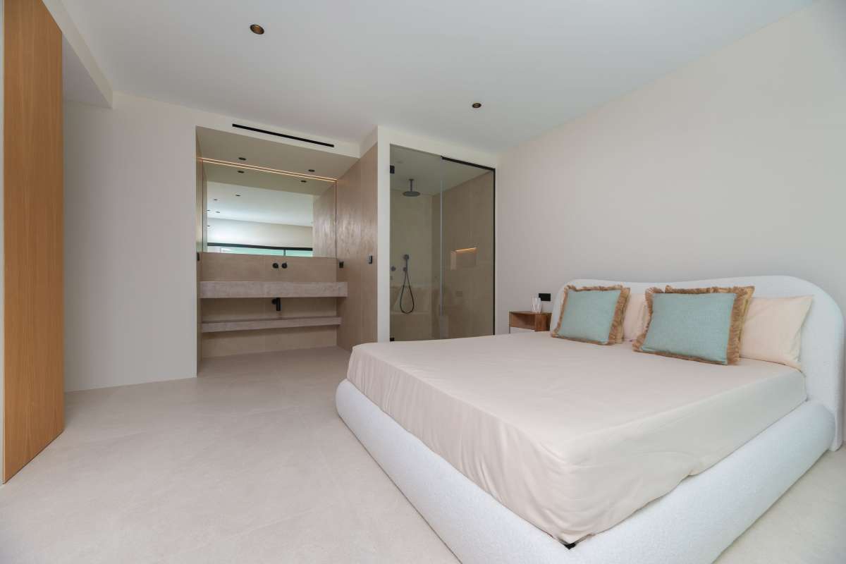 Villa for sale in Cala Salada