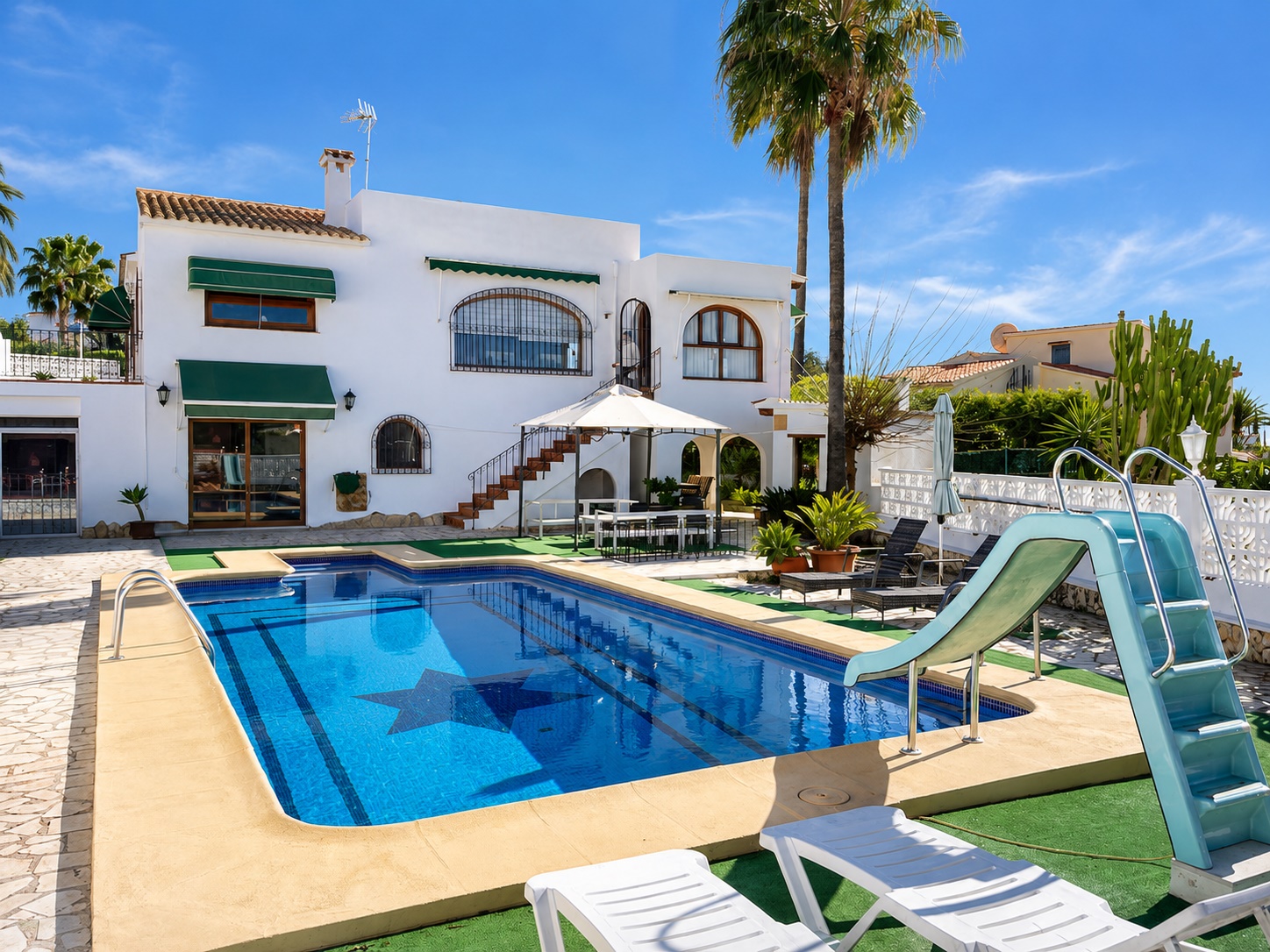 Villa for sale in Benissa