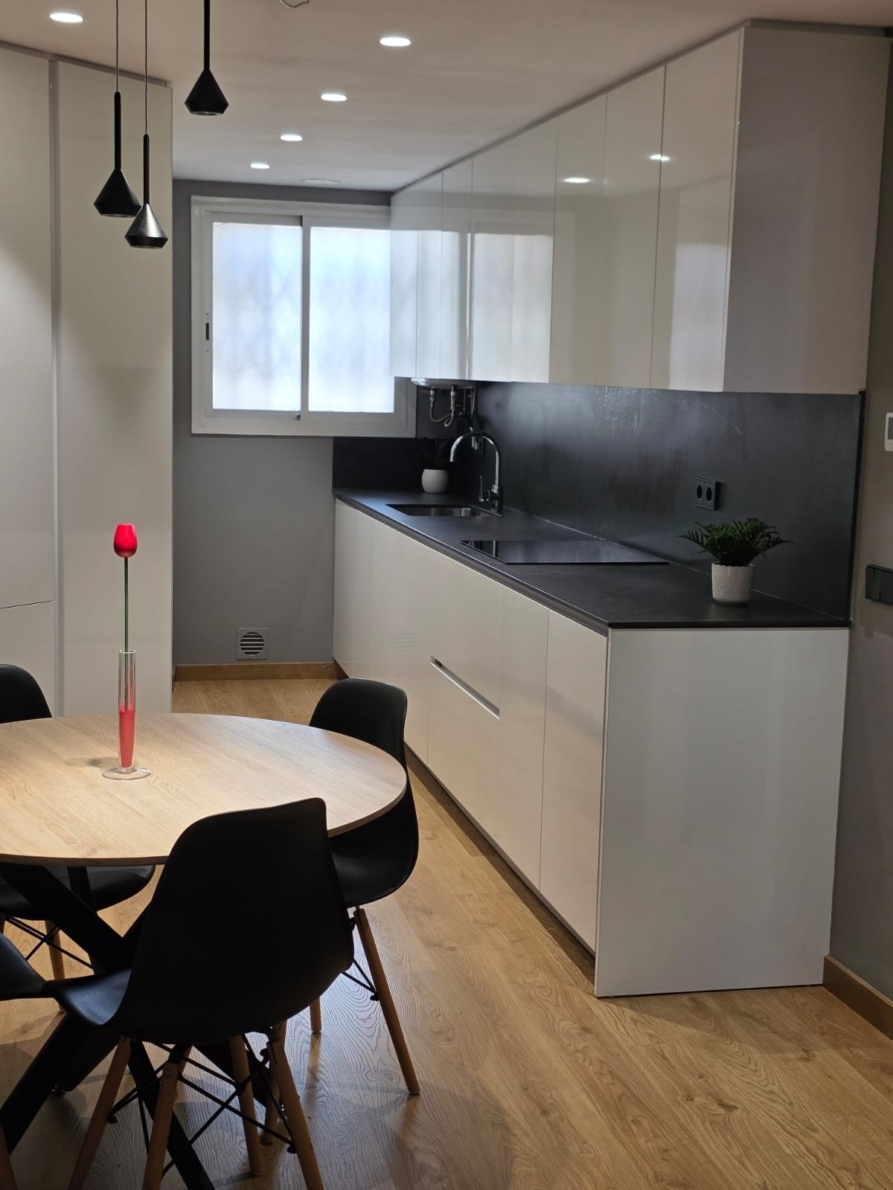 Duplex penthouse for sale in Valencia city – La Petxina