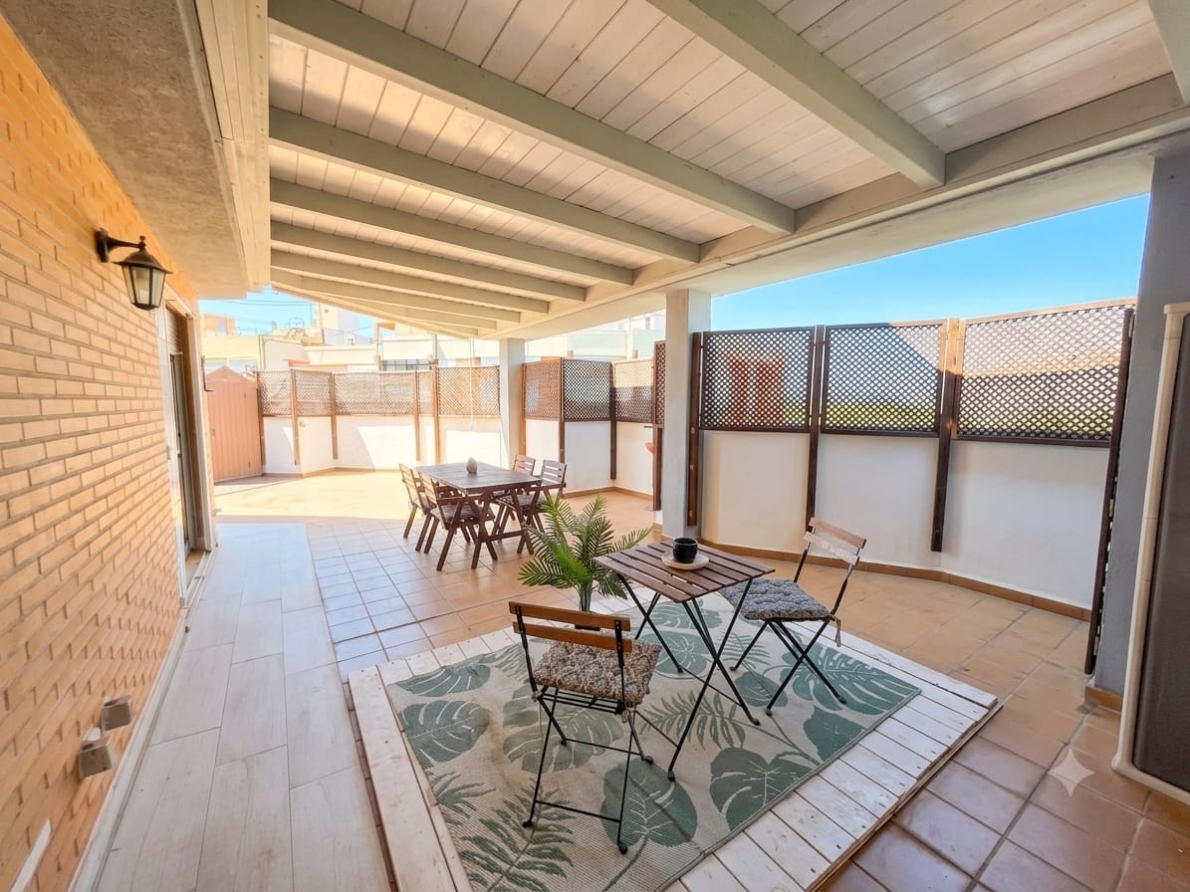 Duplex penthouse for sale in Valencia city – La Petxina