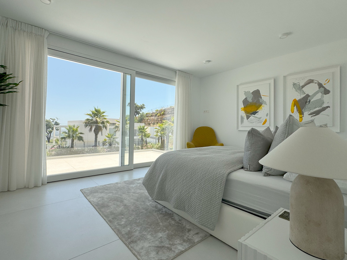 Villa for sale in La Mairena