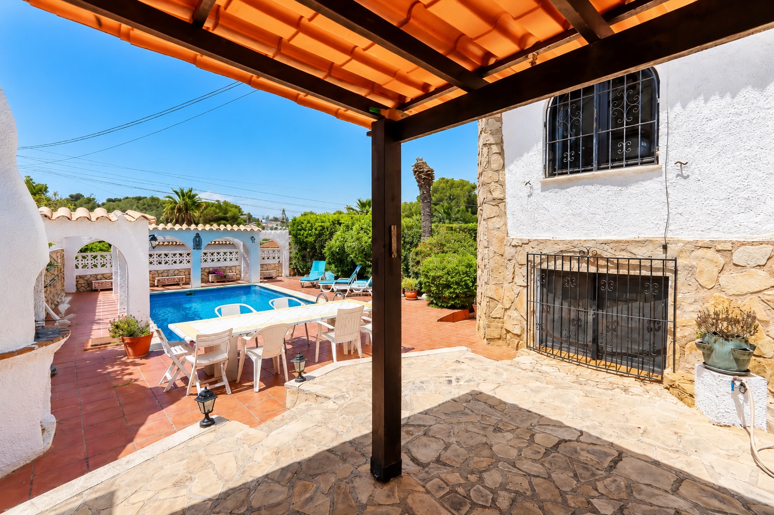 DP-02-ENJ-VI-00498-D-18 Villa for sale in Javea