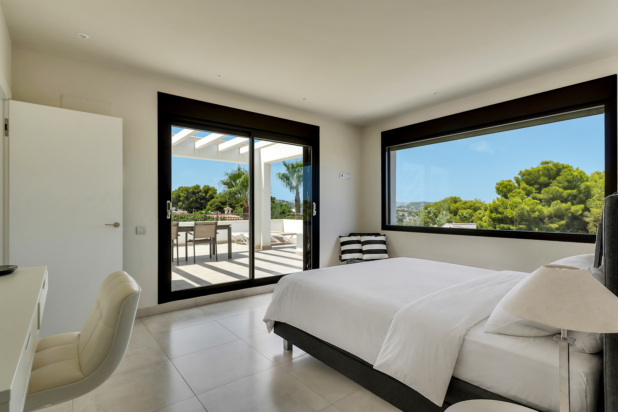 DP-02-ENJ-VI-00500-C-8 Villa for sale in Javea