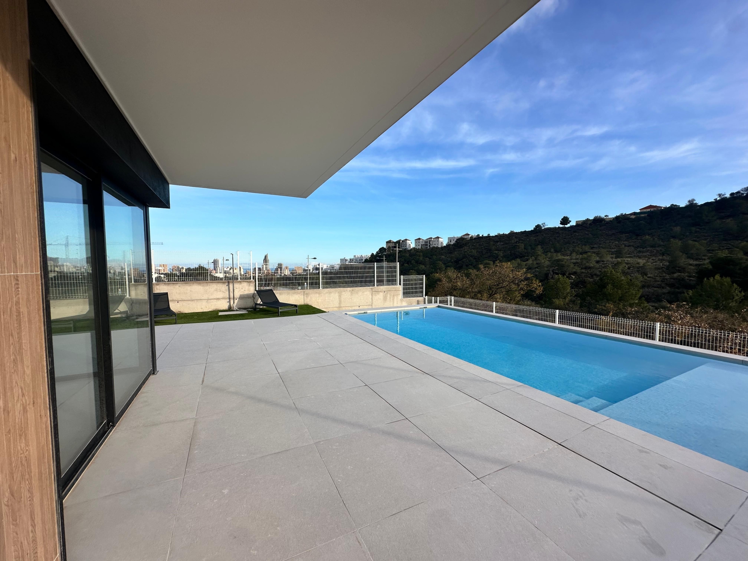 DP-100-22375631-01-9 New build Villa for sale in Finestrat