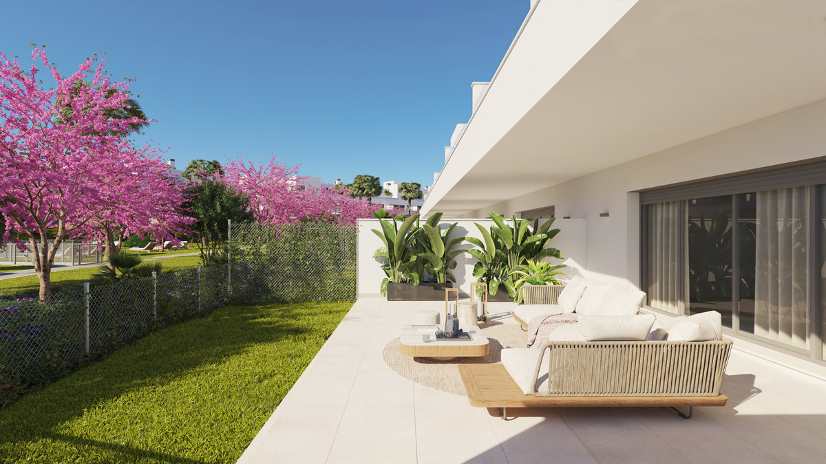 Apartment for sale in Estepona