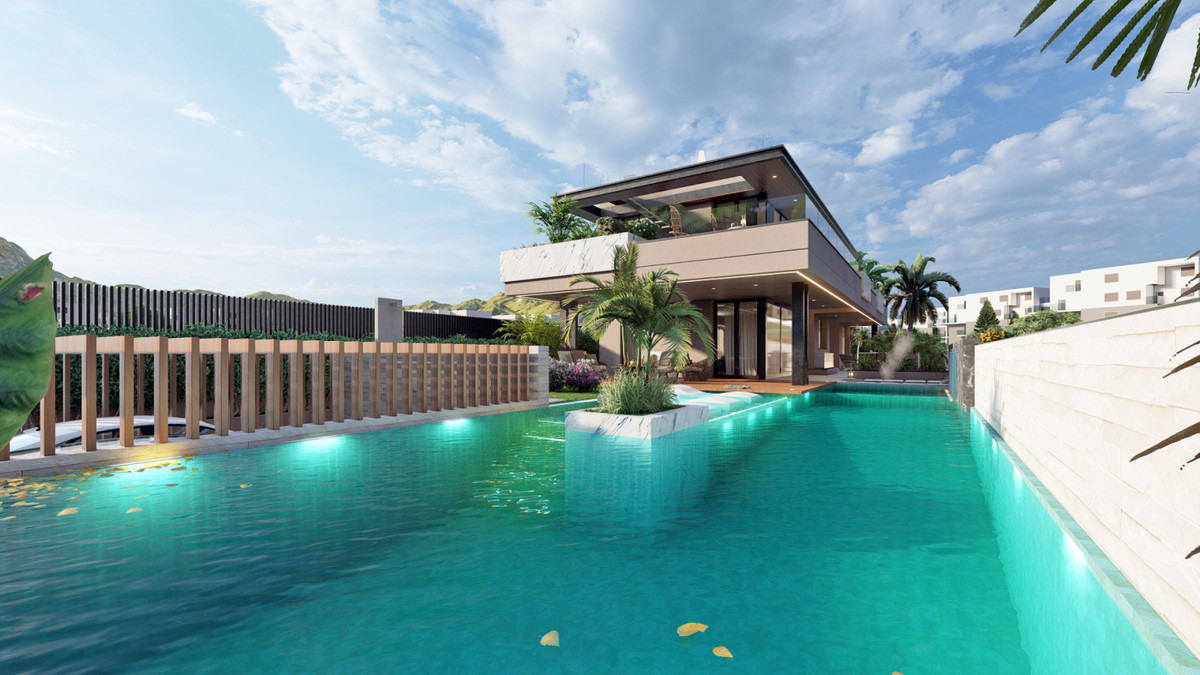 Villa for sale in Benalmadena