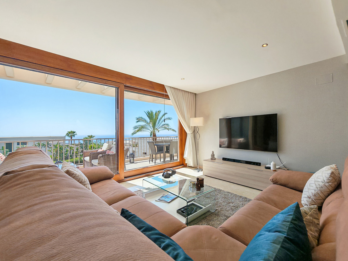 DP-12-R5455651-1 Apartment for sale in Altos de los Monteros