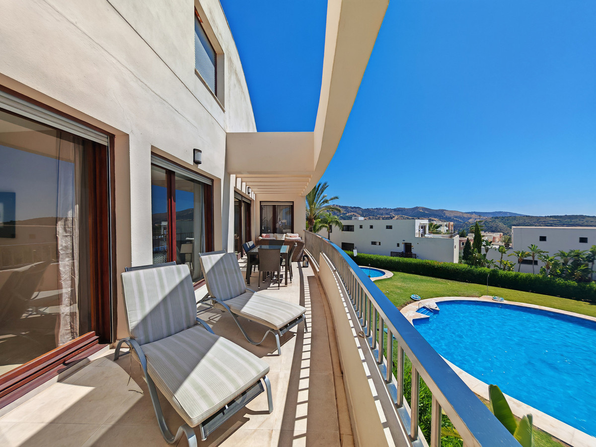 DP-12-R5455651-18 Apartment for sale in Altos de los Monteros